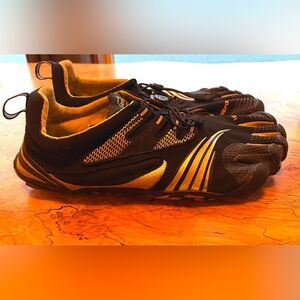 Vibram Men’s Fivefingers KMD SPORT LS